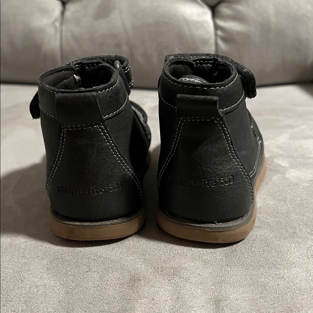 Stride Rite 360 Stuart Boot - Picture 4 of 5